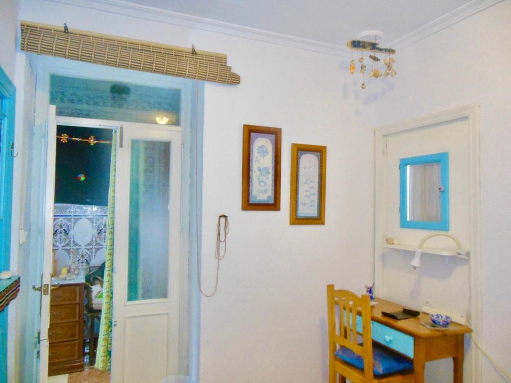 Habitaciones La Pepa Cadiz Exterior photo