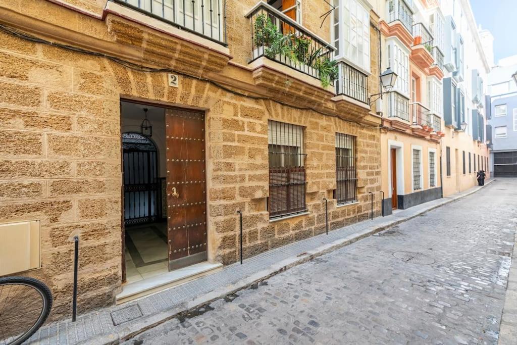 Habitaciones La Pepa Cadiz Exterior photo
