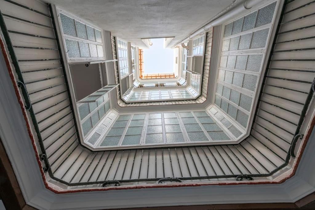 Habitaciones La Pepa Cadiz Exterior photo