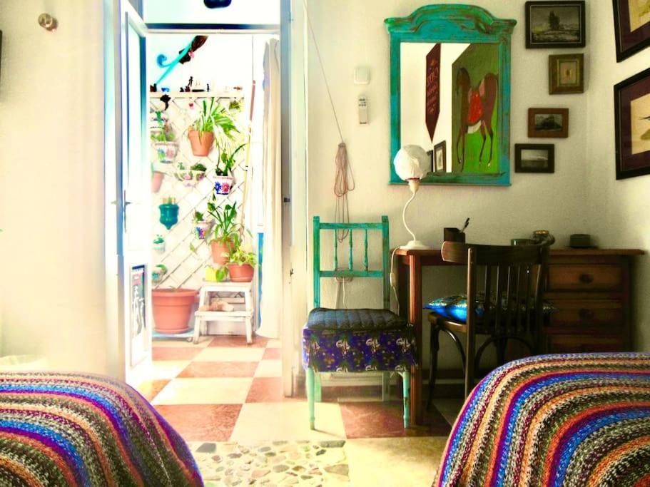 Habitaciones La Pepa Cadiz Exterior photo